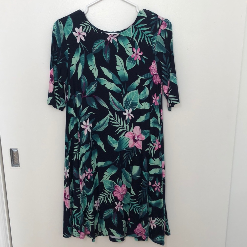 Floral Dress 🌸